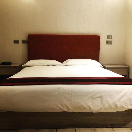 Igiban Hotel Milano Dış mekan fotoğraf